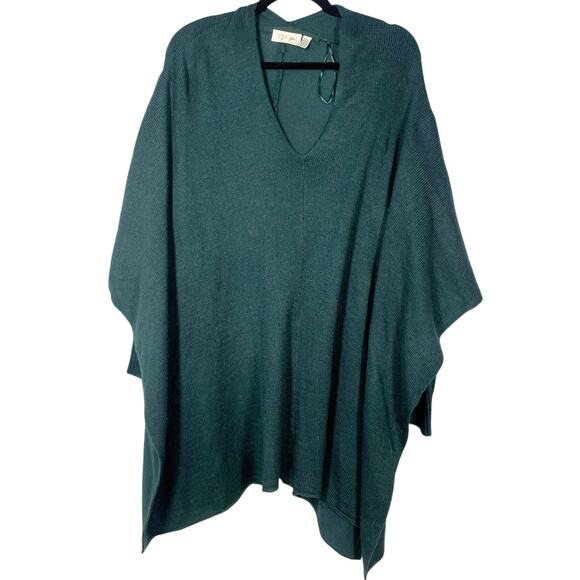 NWT, RD Style, Size Small (4-6), Green Knit Poncho Sweater, Lightweight Pullover - Picture 1 of 6
